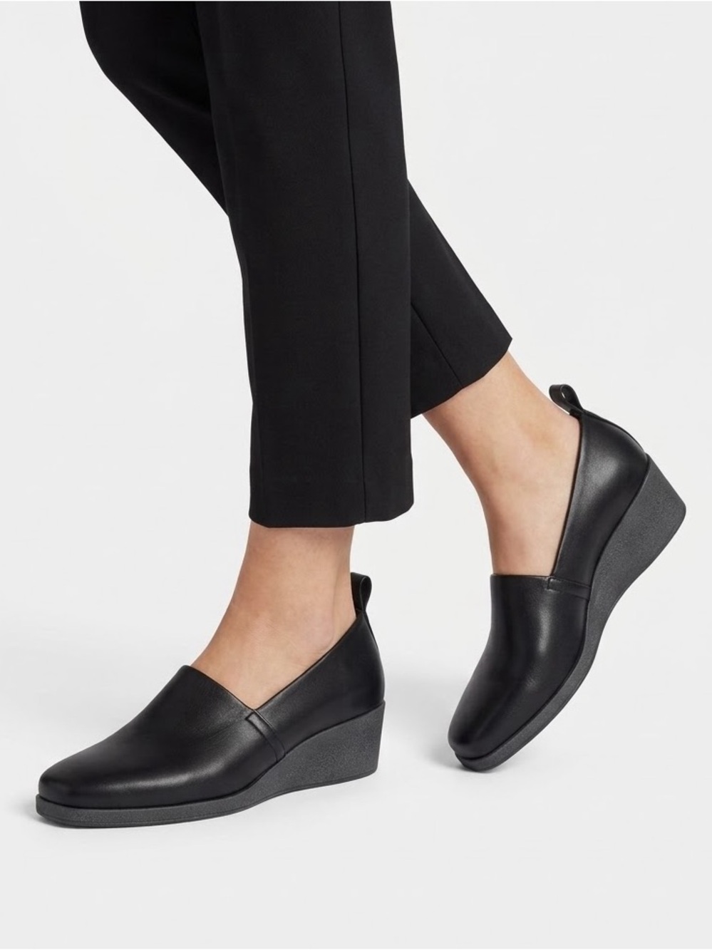 Aerosoles A2B.CLOSE Black Wedge Loafers US 9 Like New